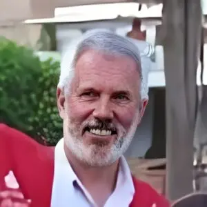 Dr. ANTON GROSHAUSER
